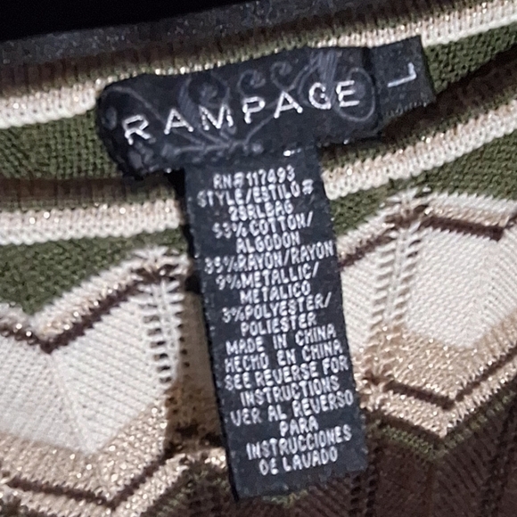 Rampage Chevron Knit Top in Green, Brown, and Cream - Picture 2 of 2